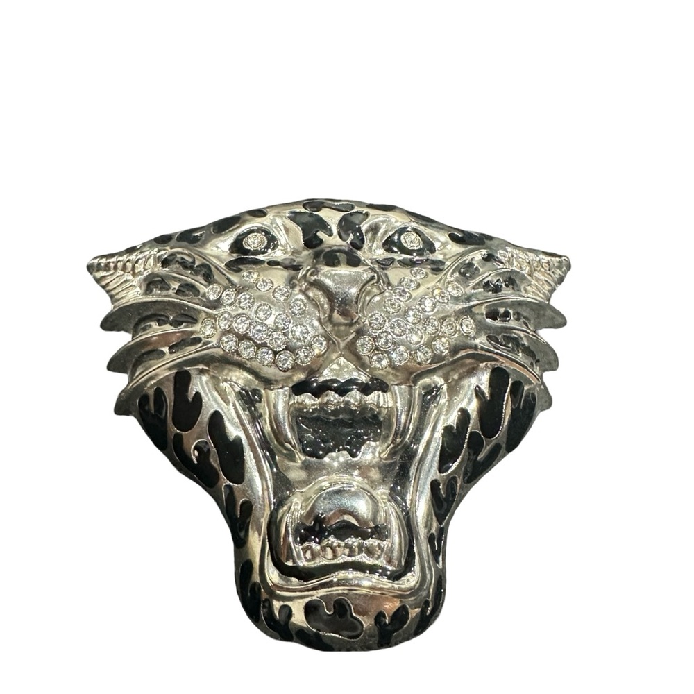 Elegant Silver and Black Panther Belt buckle